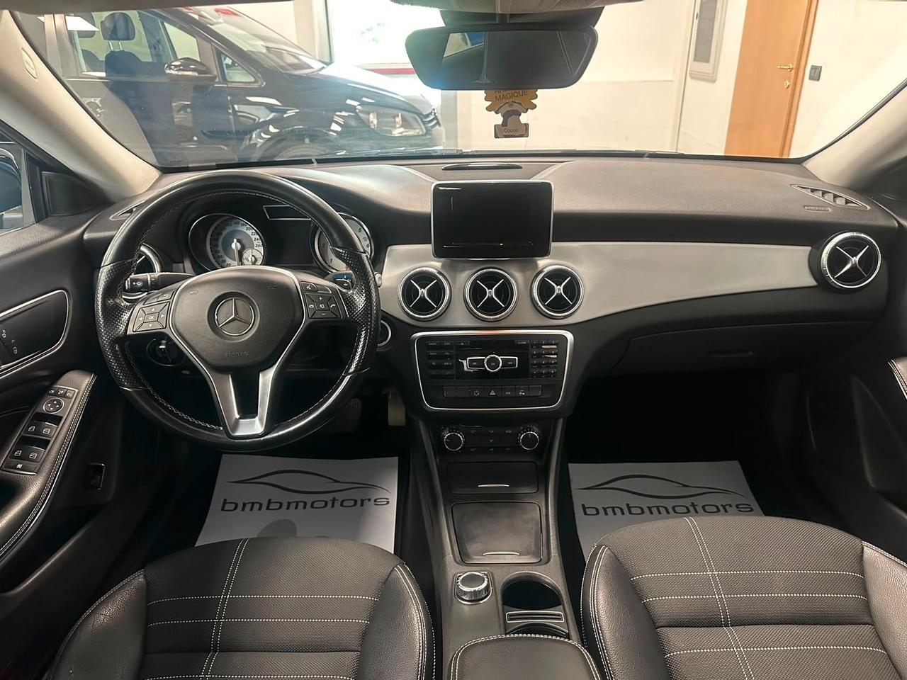 Mercedes-benz CLA 220 CDI Automatic Premium