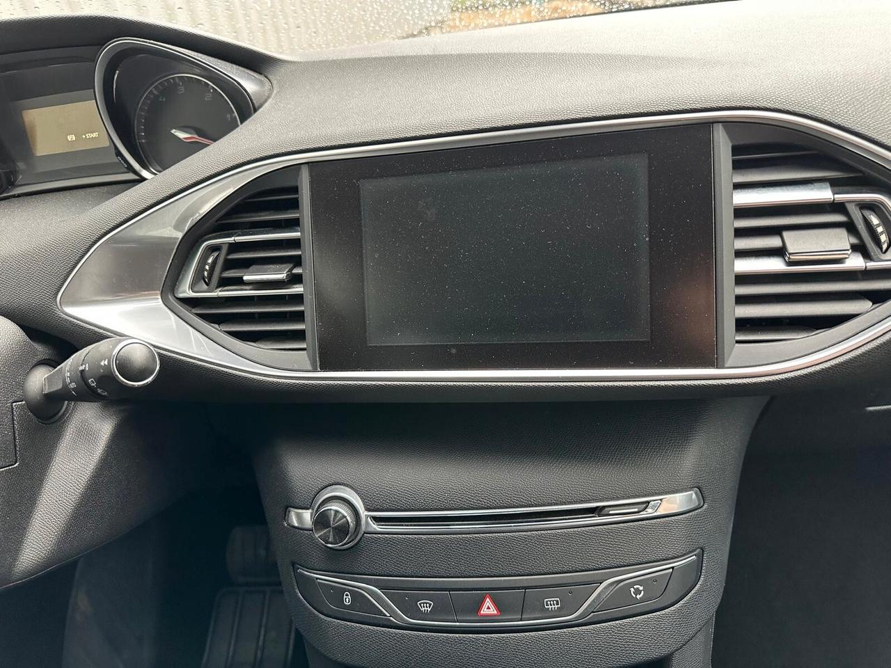 Peugeot 308 BlueHDi 120 S&S SW Business
