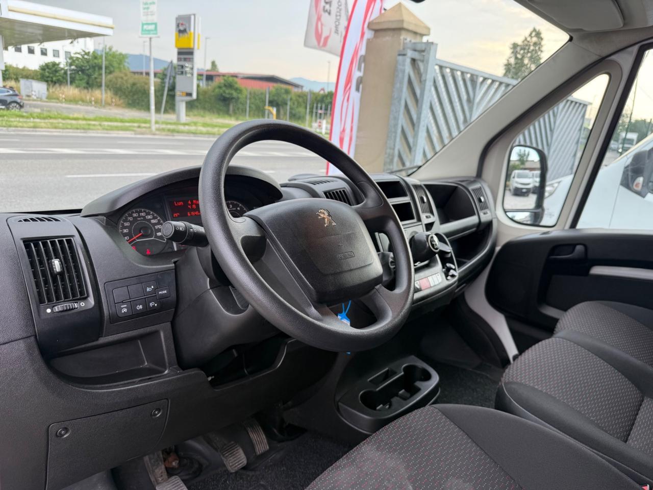 Peugeot Boxer 33 2.2 BlueHDi 120 L2H2 Iva Compresa