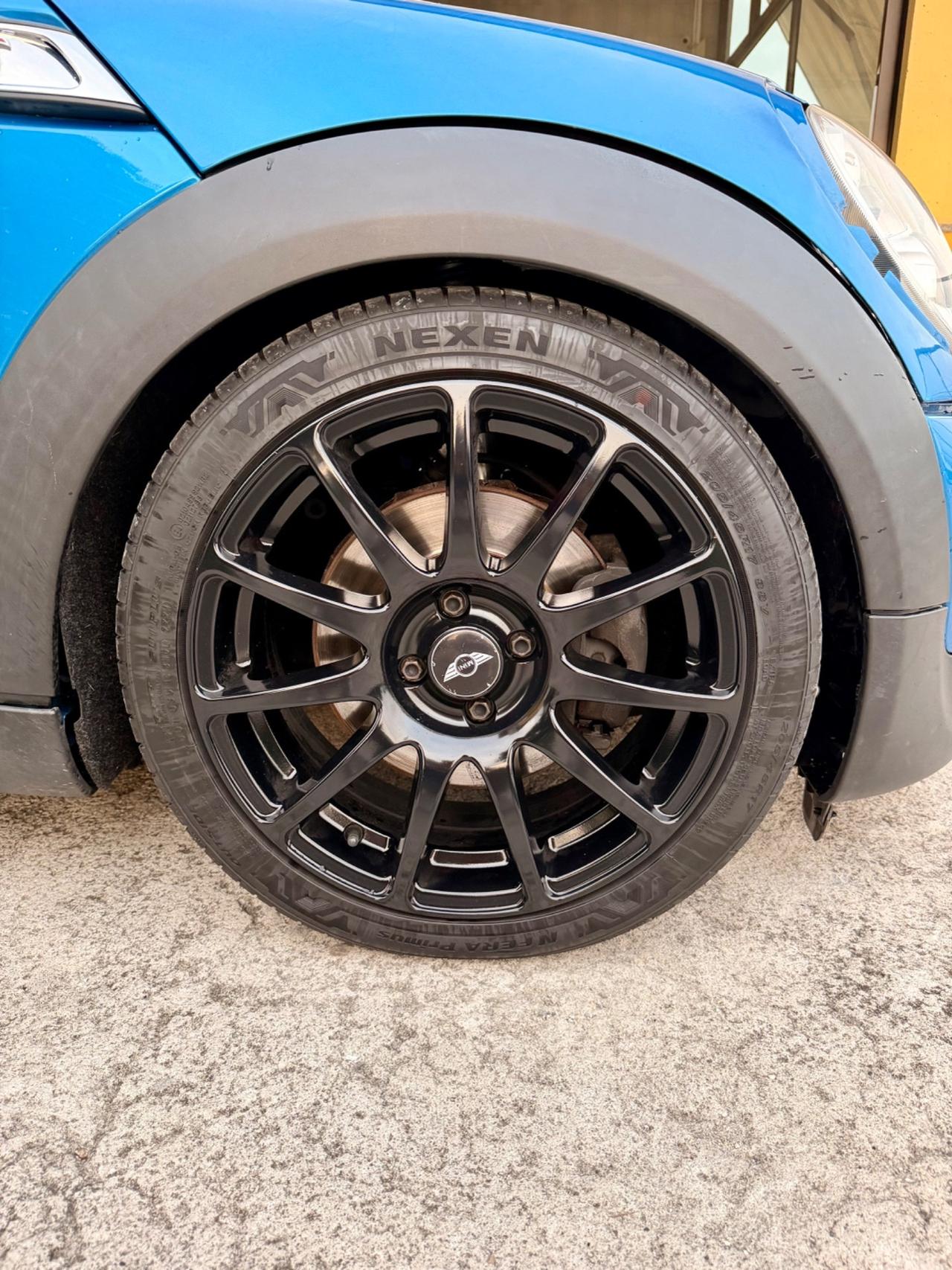 Mini Cooper S 1.6TB 128kw Chili