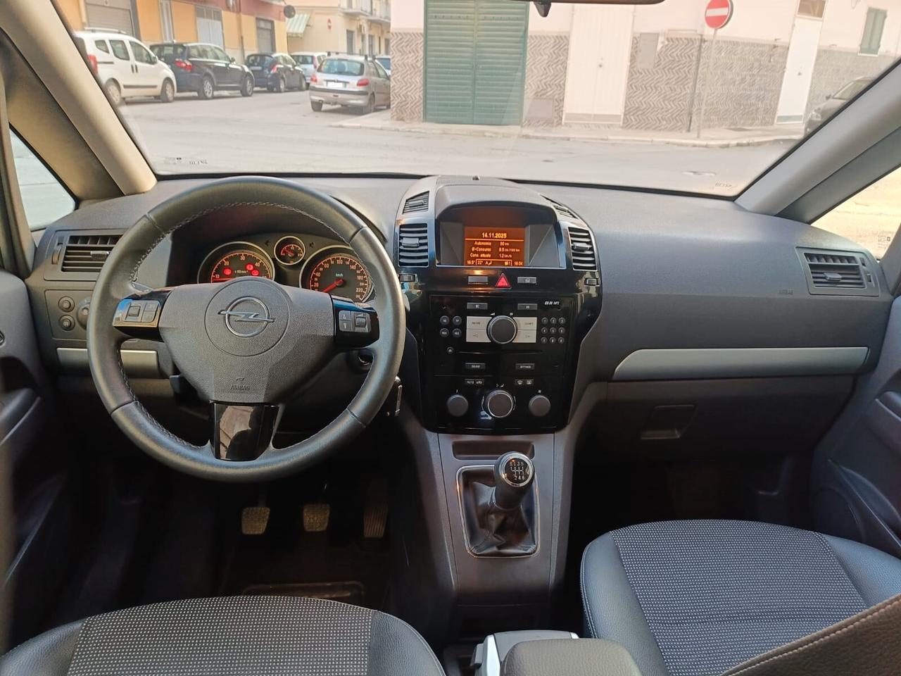 Opel Zafira 1.9 16V CDTI 150CV Cosmo