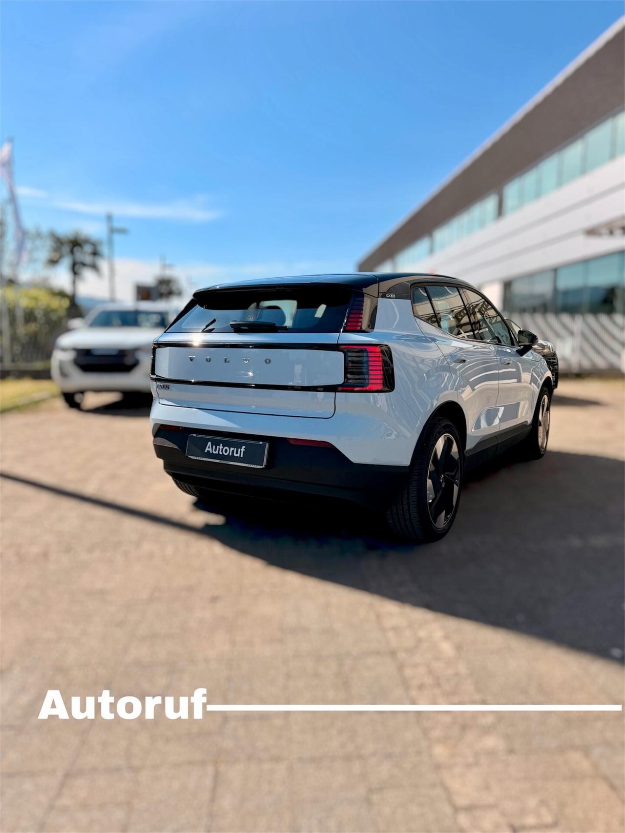 Volvo EX30 PLUS LONG RANGE ELECTRIC 475km