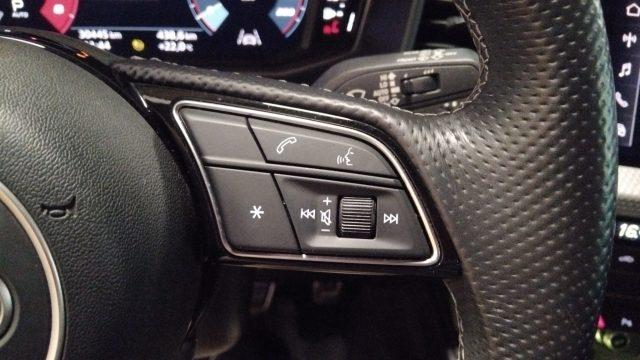 AUDI A1 allstreet 30 TFSI S tr. Identity Contrast S LINE