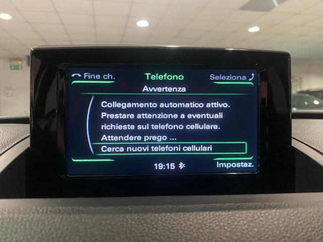 AUDI Q3 2.0 TDI 150 CV Business