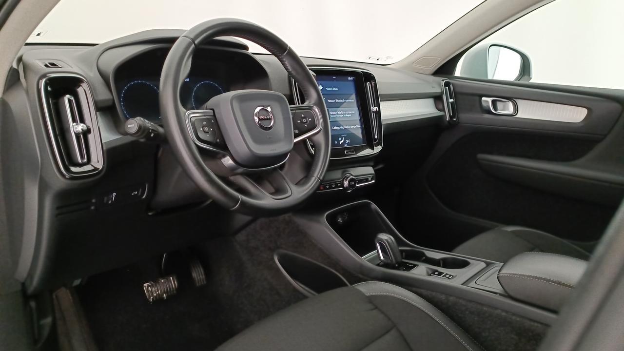 VOLVO XC40 1.5 t3 Momentum geartronic my20