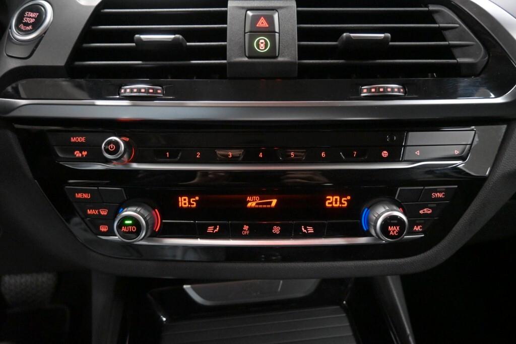 BMW X3 18D 150CV STEPTRONIC S-DRIVE 48V BUSINESS ADVANTAGE ( FARI LED - CLIMA TRIZONA - NAVI - CARPLAY - PDC - CERCHI 18 )