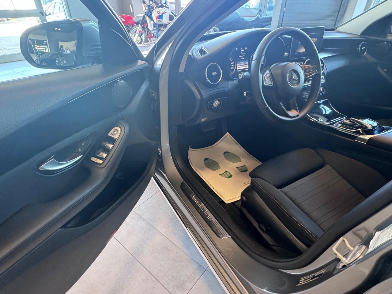 MERCEDES C220 CDI EXECUTIVE AUTOMATICA PLUS