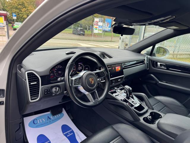 PORSCHE Cayenne Coupé 3.0 V6 E-Hybrid FULL OPT.
