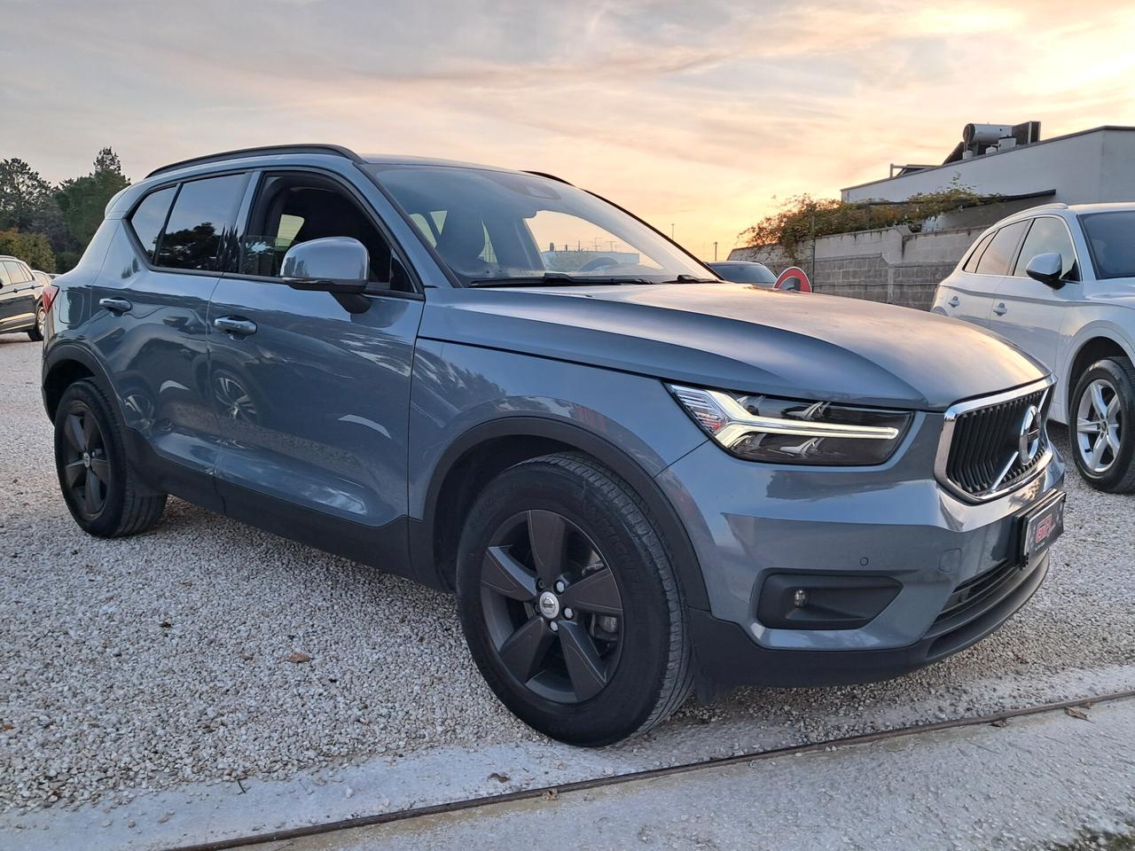 Volvo XC40-2.0-150CV*CAM*LED*NAVI