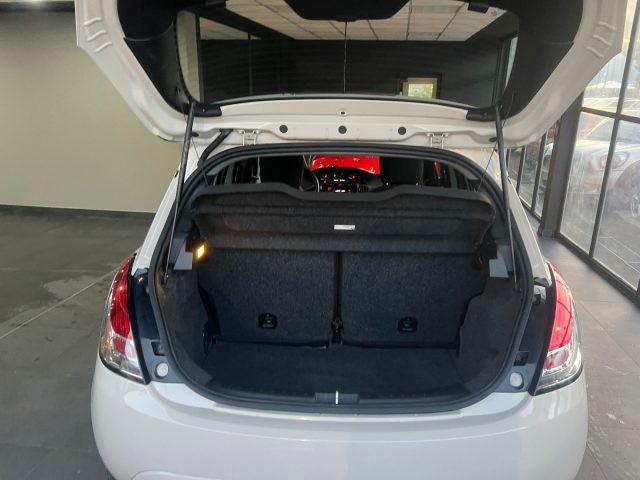 LANCIA Ypsilon 1.2 69 CV 5 porte Silver
