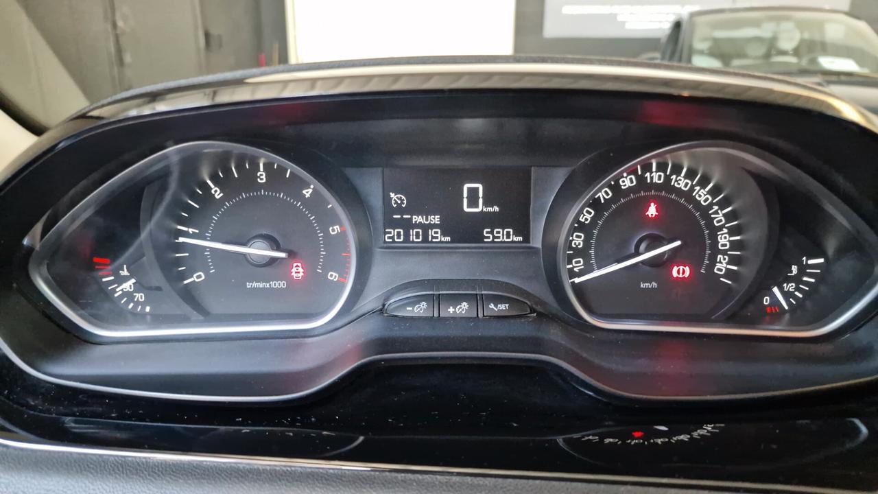 Peugeot 208 BlueHDi 75 5 porte Active
