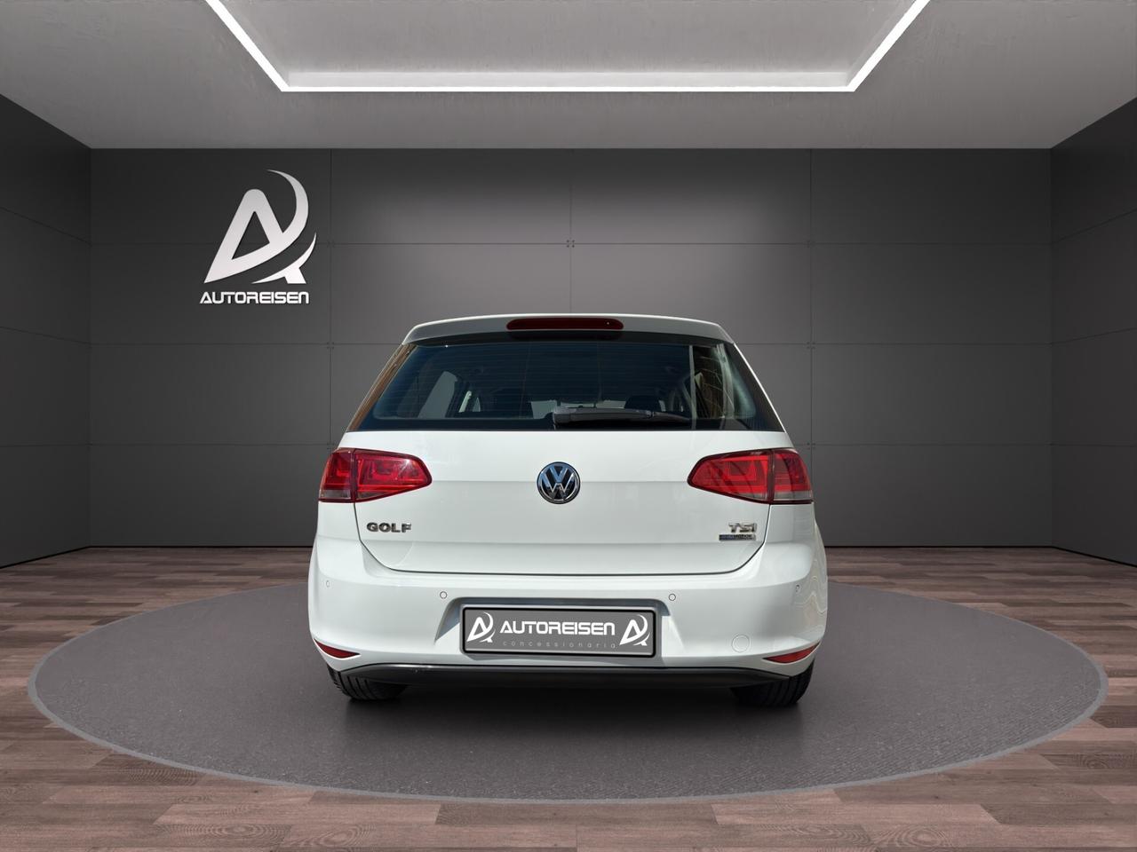 Volkswagen Golf 1.2 TSI 105 CV 5p. Comfortline BlueMotion Technology Neo patentati