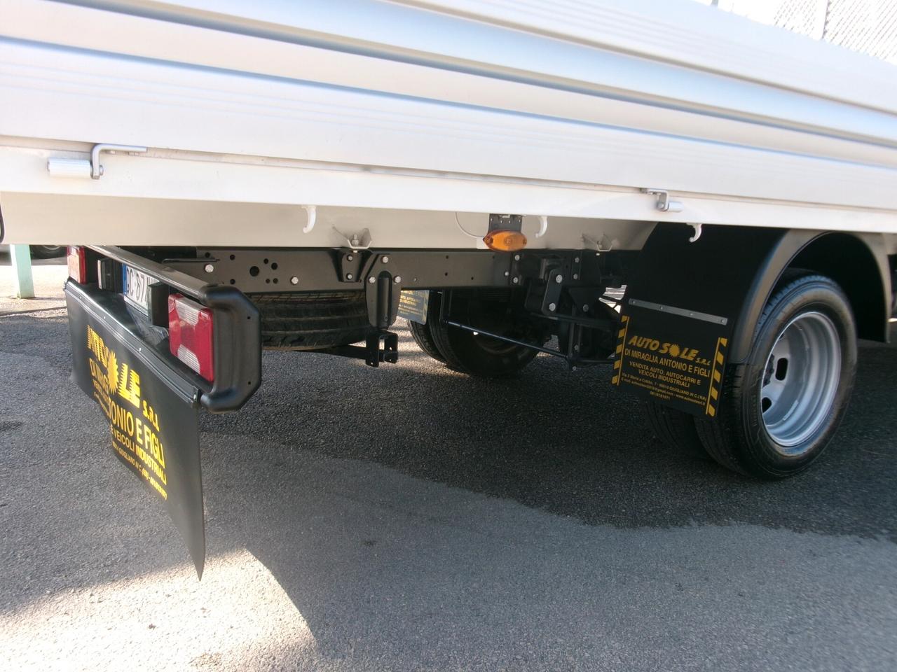 Iveco Daily 35C16 2.3 160CV **18000KM** DOP CABINA 7P CASSONE DA 4.20M PASSO 4100