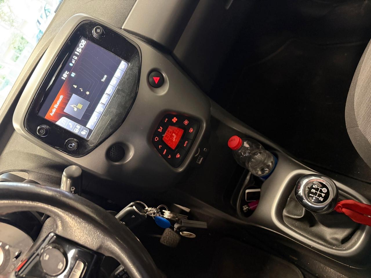 Toyota Aygo 1.0 VVT-i 72 CV 5 porte x-cite