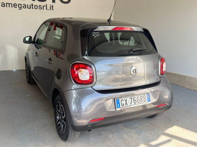 SMART ForFour 70 1.0 Passion