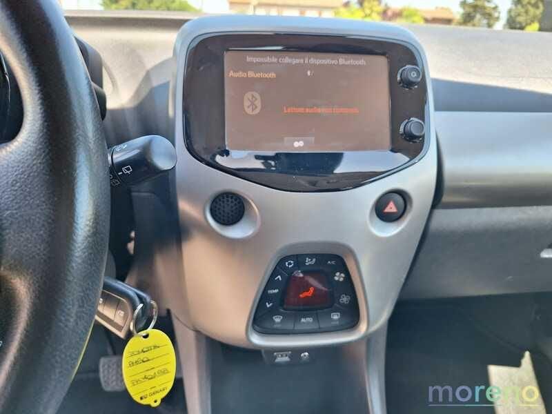 Toyota Aygo 1.0 x-play 5p
