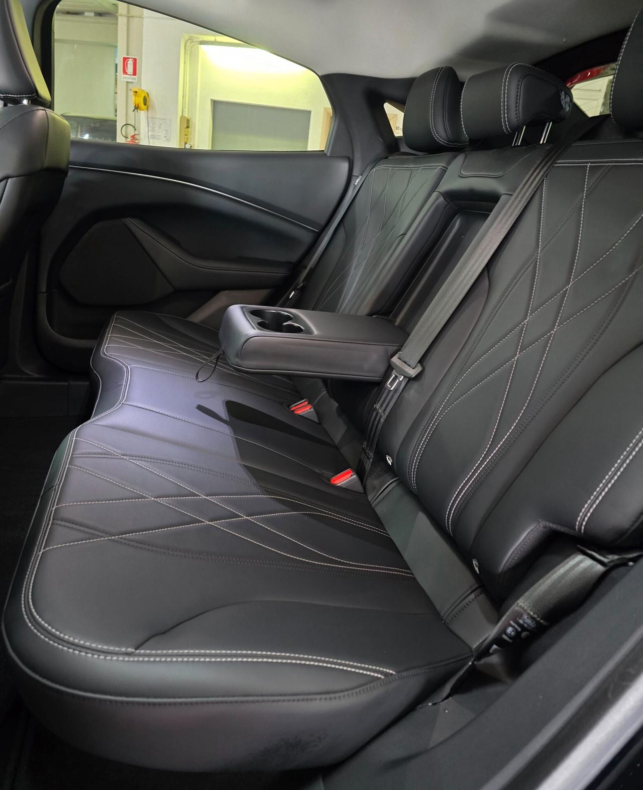 Ford Mustang Mach-E Elettrico Standard 269CV