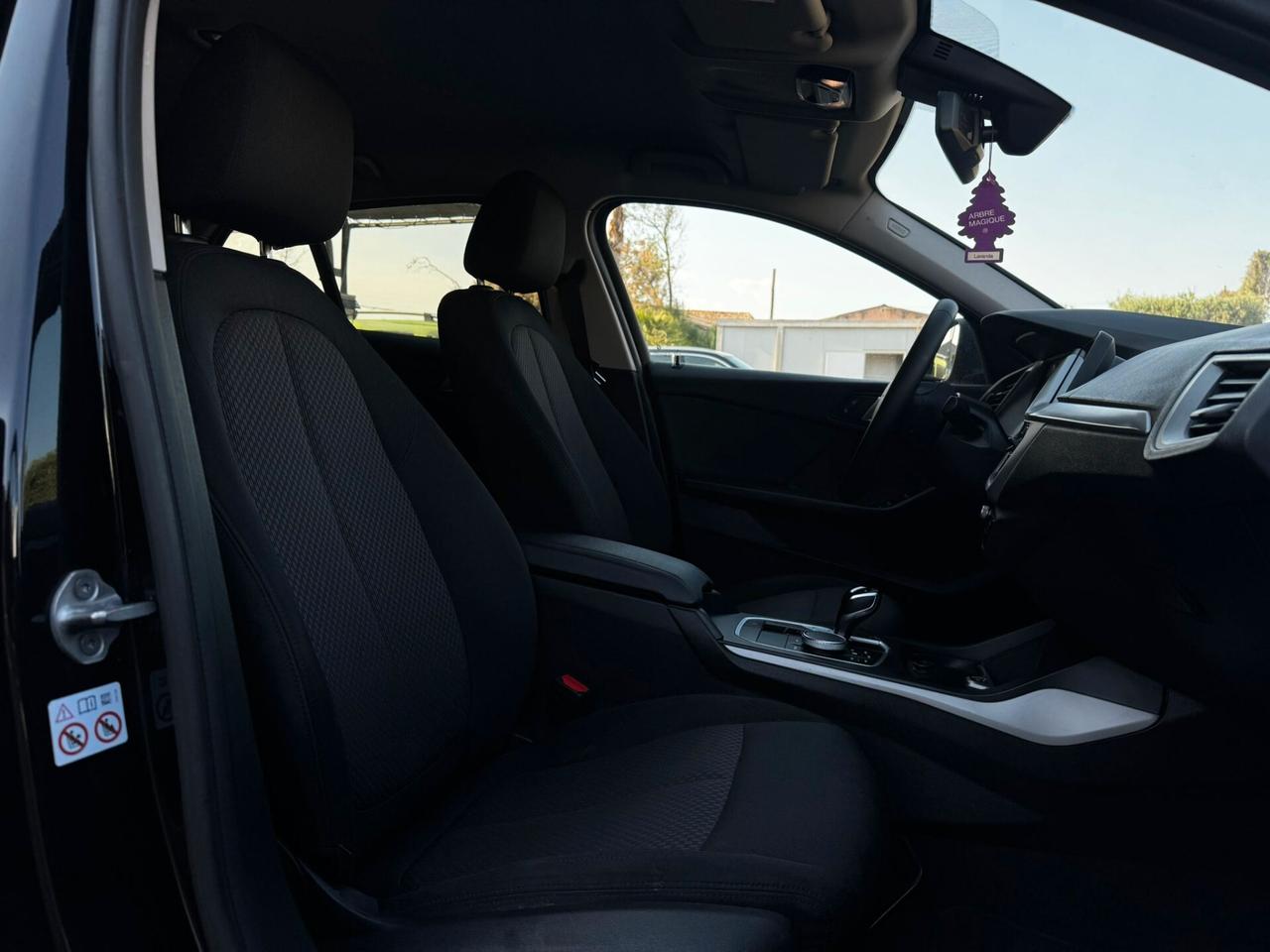 Bmw 116 116d 5p. Advantage