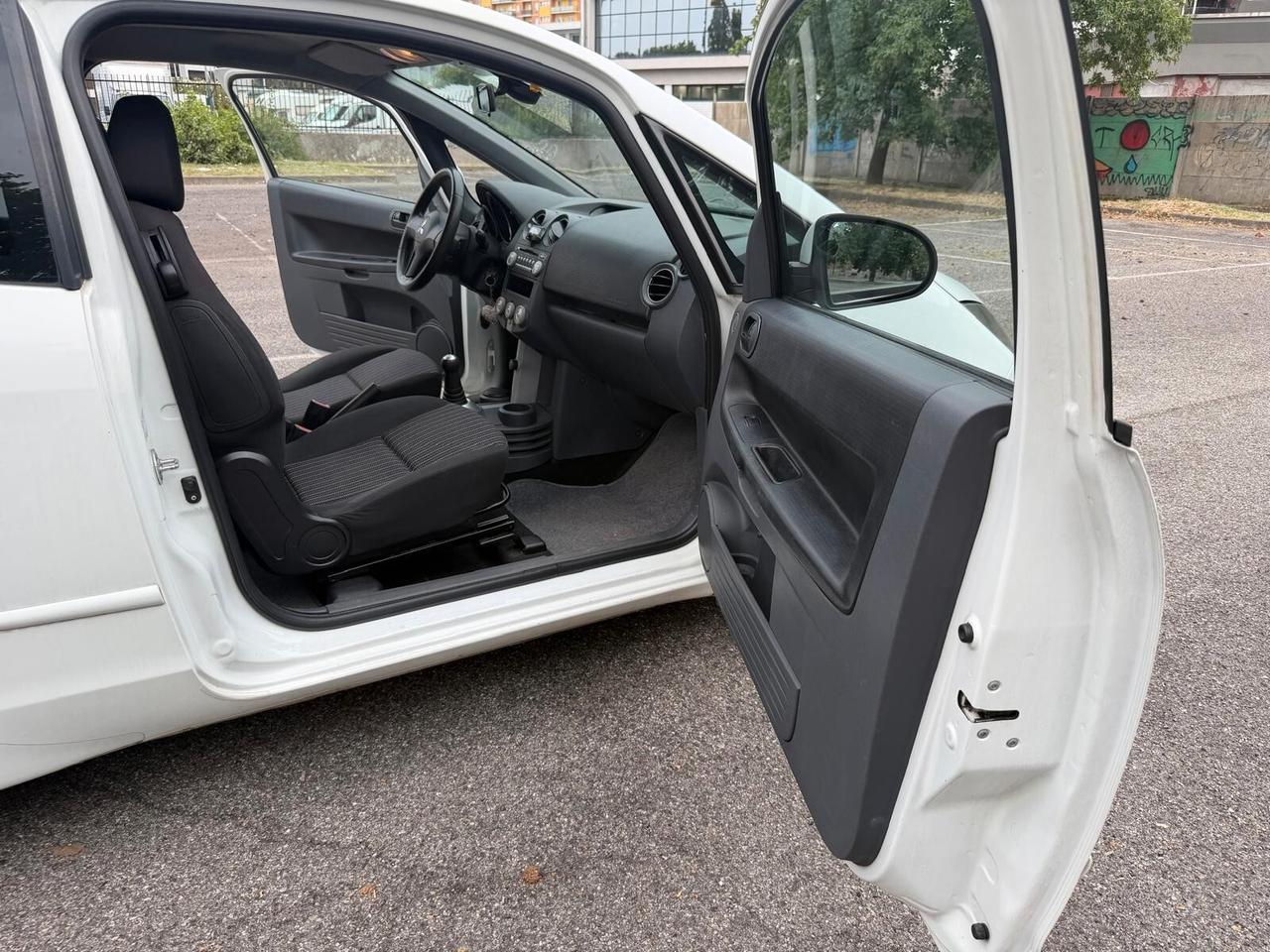 Mitsubishi Colt 1.3 16V 3p. Insport