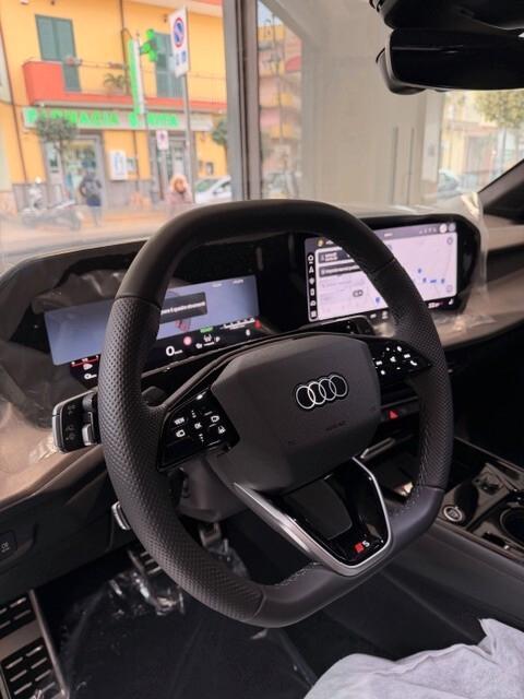 Audi Q3 Sportback Black line 35 TDI S-tronic NEW MODEL