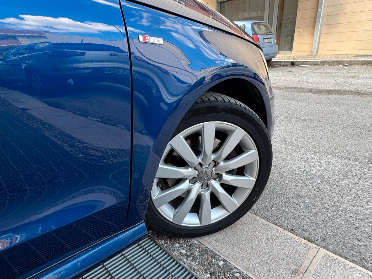 Audi A1 SPB 1.6 TDI 116 cv S-Line Neopatentati