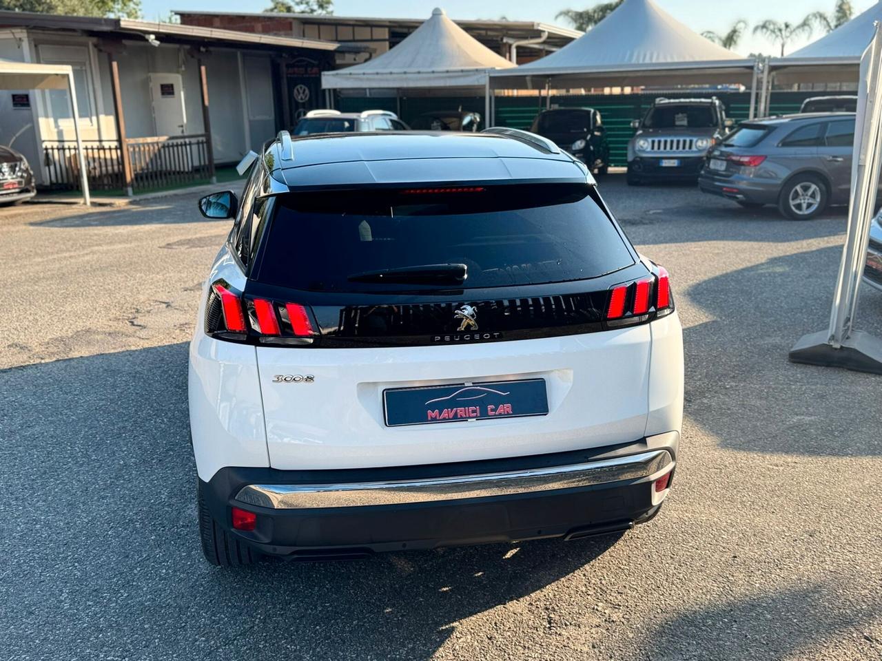 Peugeot 3008 BlueHDi 130 S&S EAT8 Allure