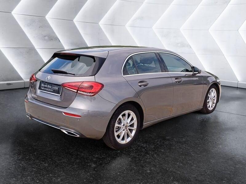 Mercedes-Benz Classe A A 180 d Sport auto
