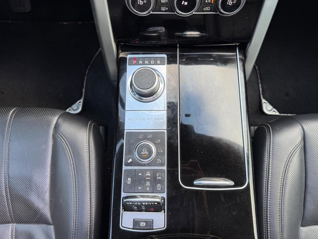 Range Rover Vogue - 3.0 TDV6 Autobiography