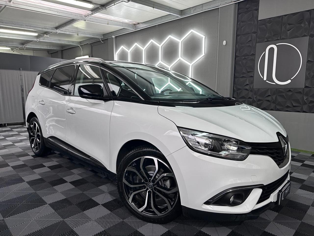 Renault Grand Scenic dCi 8V 110 CV Energy Sport Edition2