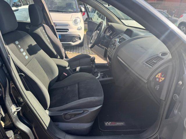 RENAULT Megane GRANDTOUR 1.5 dCi/105CV Serie Spec.