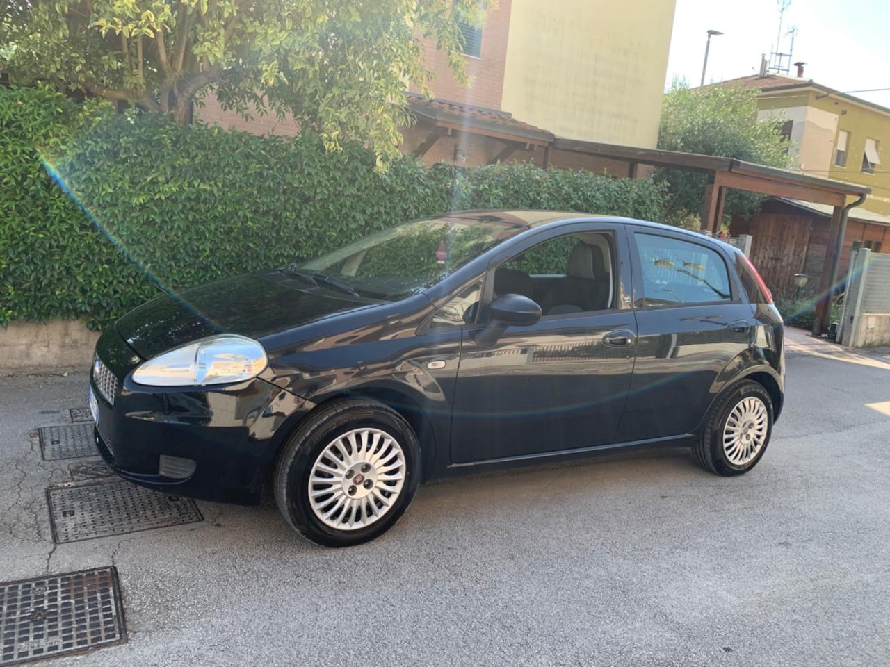 Grande Punto 1.4 natural GPL di SERIE FIAT