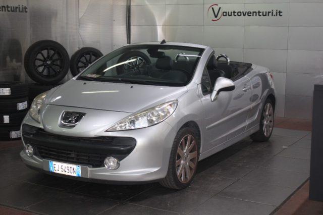 PEUGEOT 207 1.6 VTi 120CV Cabriolet Féline