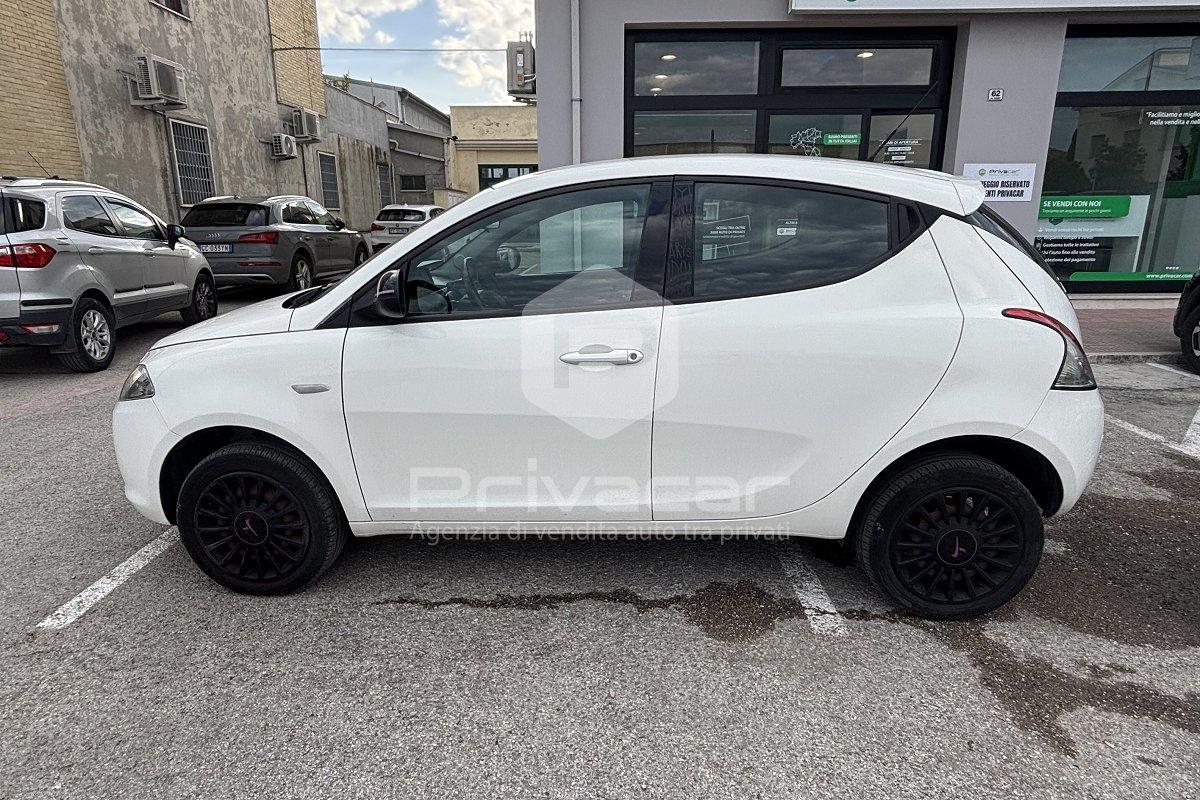 LANCIA Ypsilon 0.9 TwinAir 85 CV 5 porte Metano Ecochic Elefantino