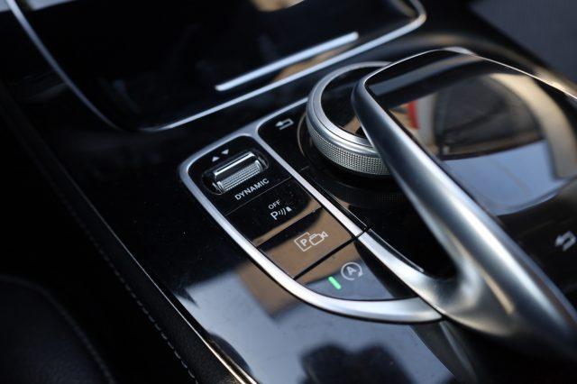 MERCEDES-BENZ E 220 d S.W. 4Matic Auto LED Luci AMBIENT Camera ACC Rad