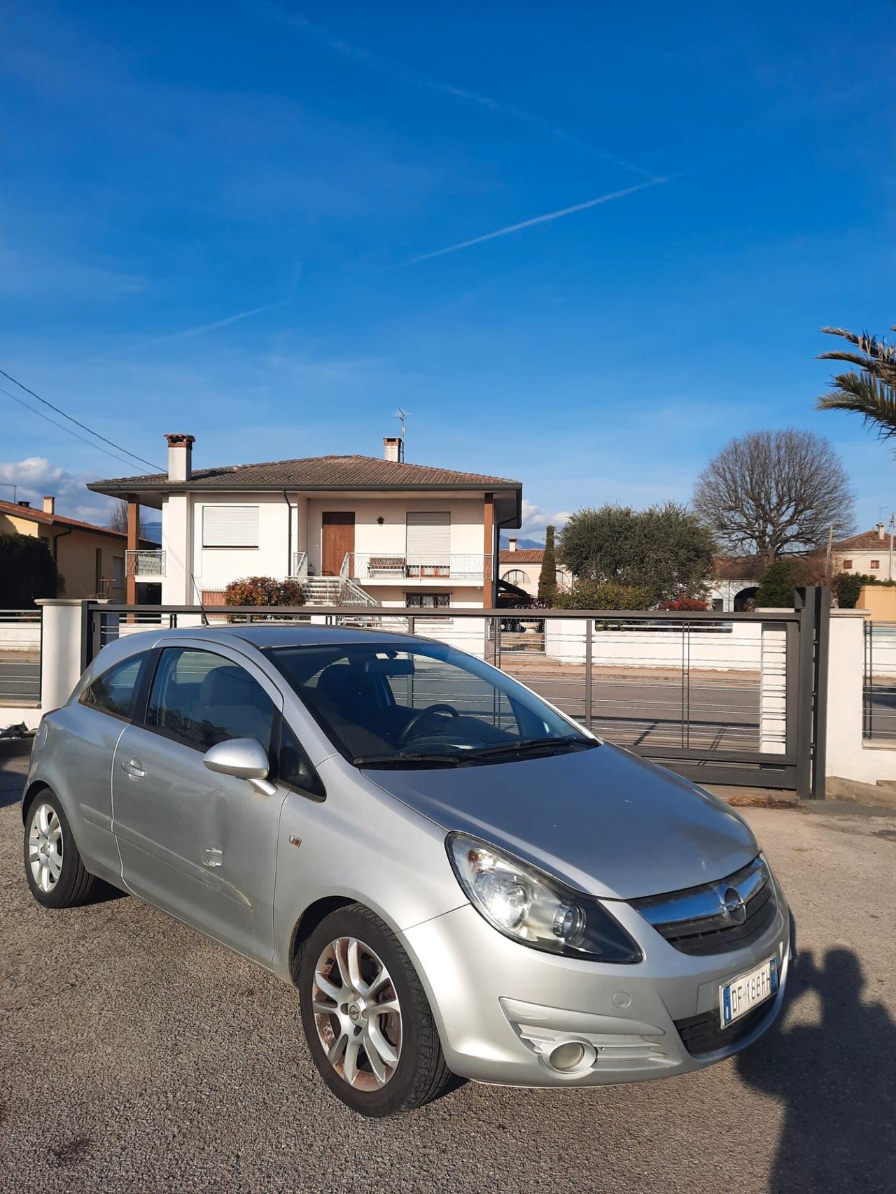 Opel Corsa 1.3 CDTI 90CV 3 porte Ok Neopatentati