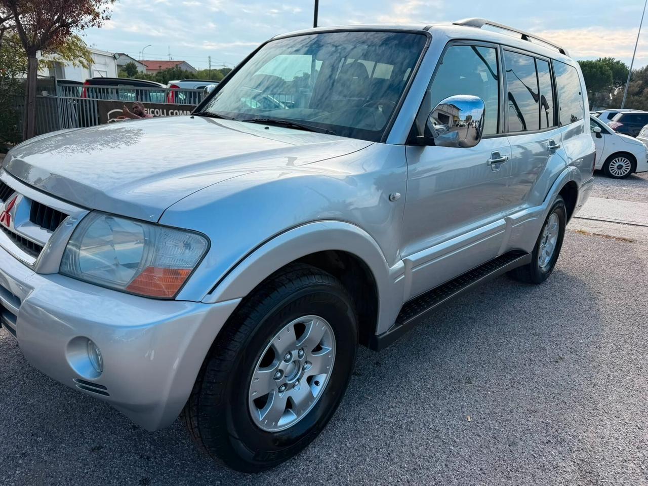 Mitsubishi Pajero 3.2 16V DI-D 5p. GLS1