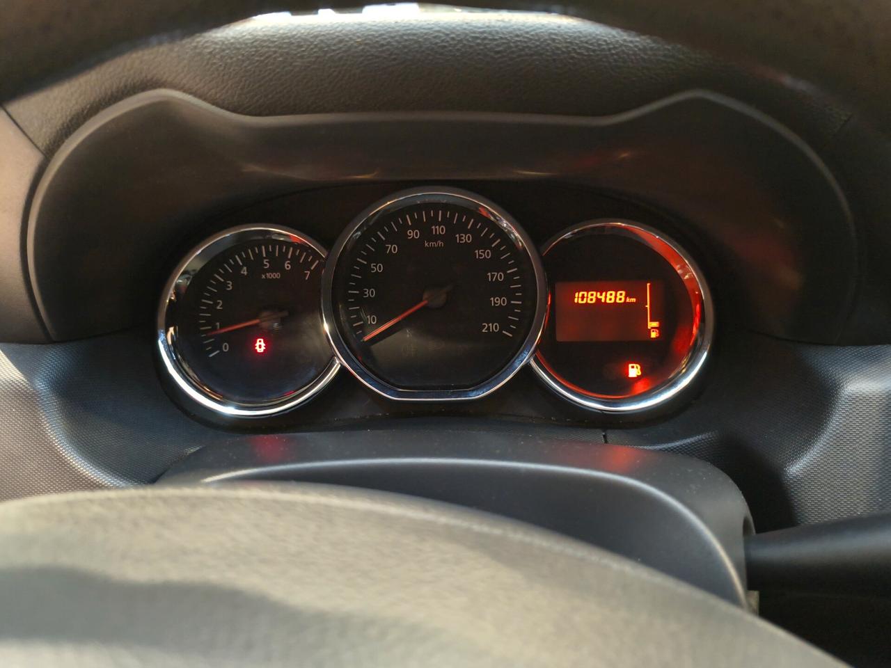 Dacia Duster 1.6 110CV 4x4 Gancio traino solo 99.000 km