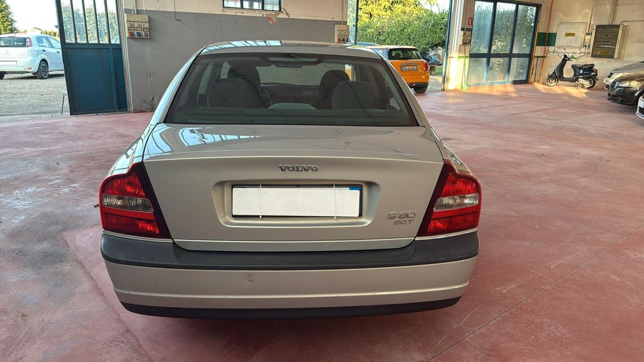Volvo S80 2.0i turbo 20V cat T5 Optima