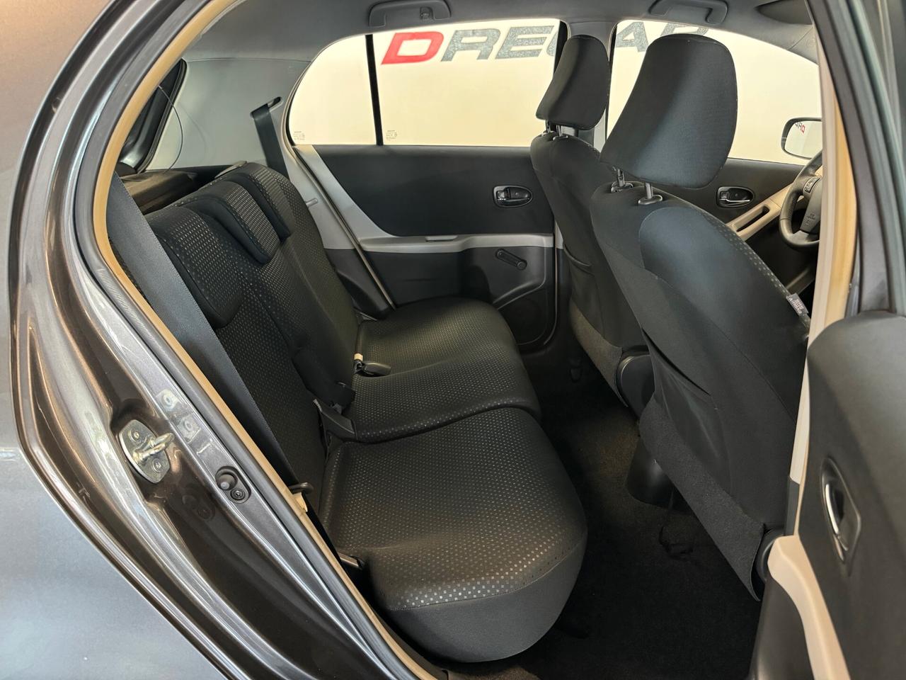 Toyota Yaris 1.4 D-4D DPF 5 porte 135.000 KM BEN TENUTA