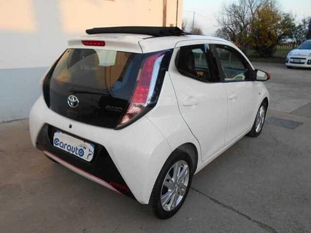 Toyota Aygo 1.0 VVT-i 69 CV 5P x-wave TET APRIB x NEOPAT