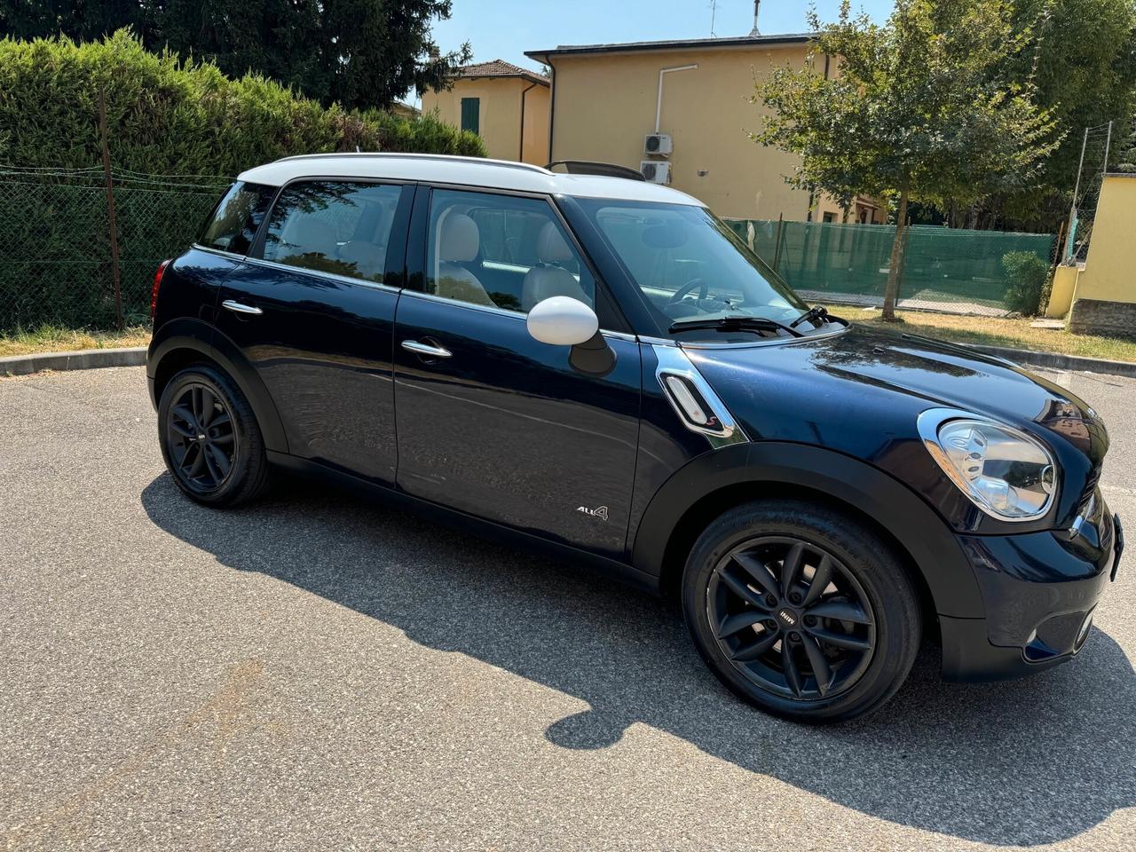 MINI Cooper SD Countryman 2.0 ALL4 - NAV. - TETTO - 12 MESI DI GARANZIA -