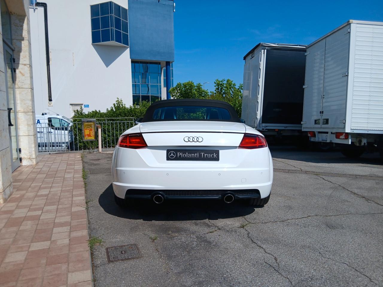 Audi TT Roadster 1.8 TFSI S line