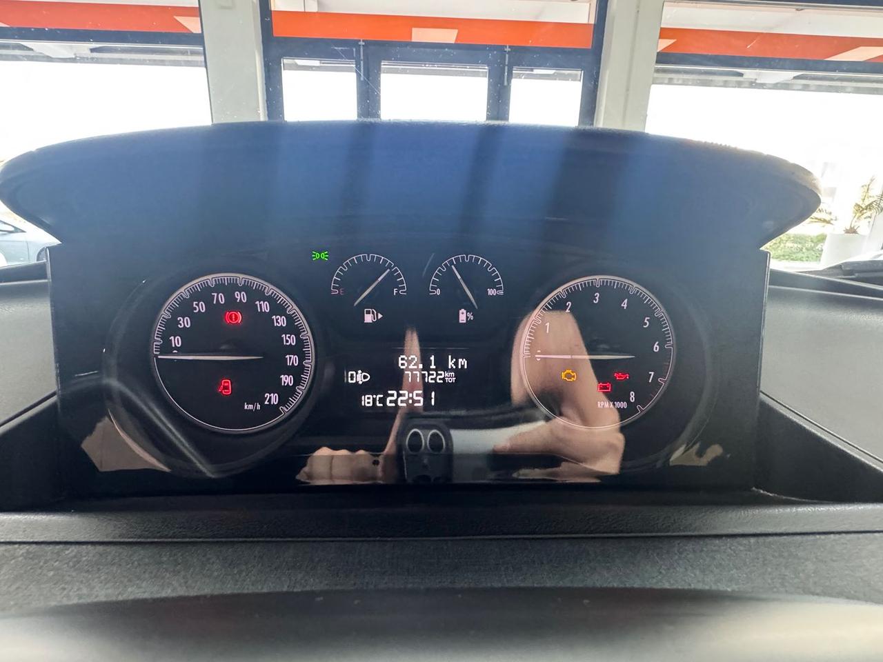 Lancia Ypsilon gold firefly MHEV #7845