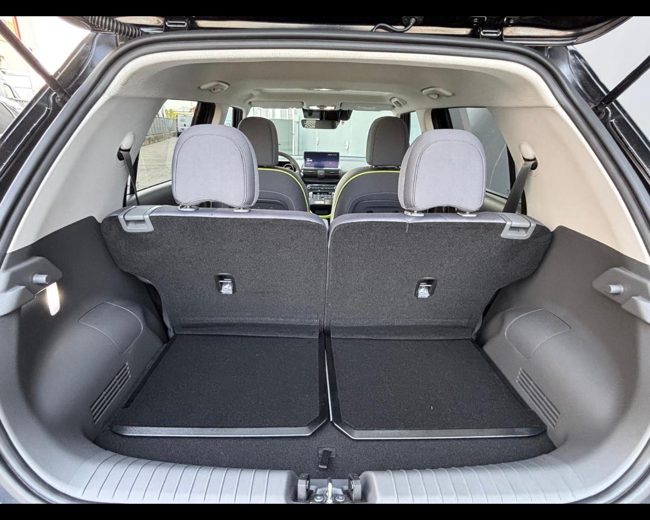 HYUNDAI INSTER 49 KWH CROSS+PP