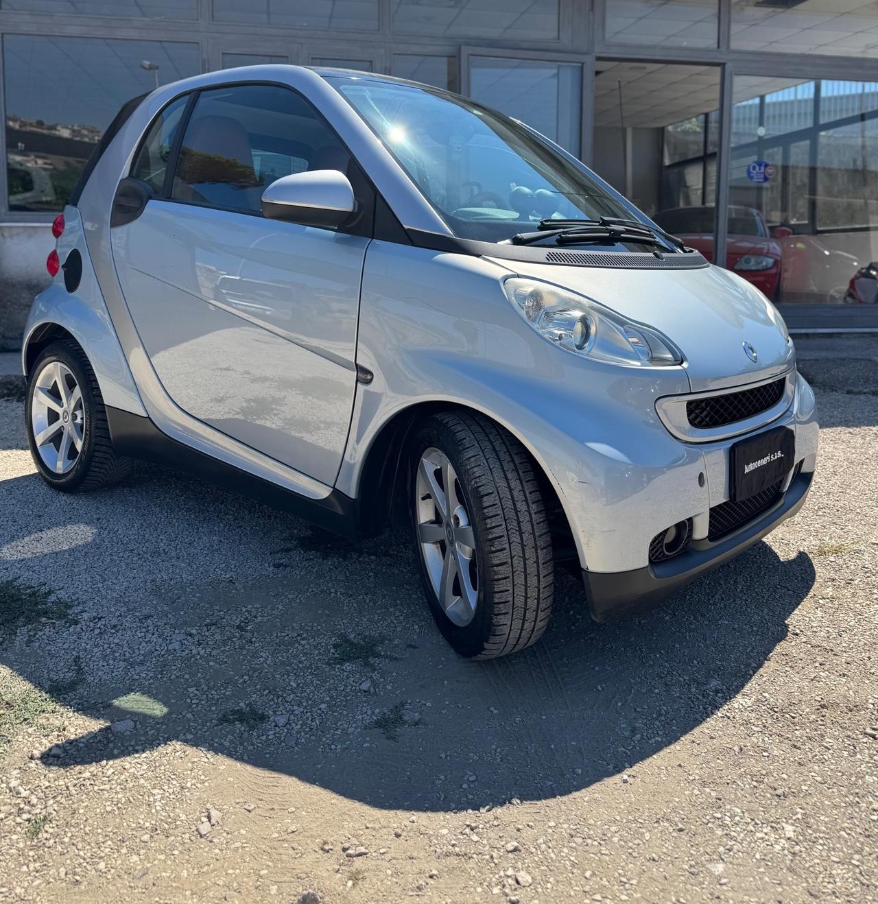 Smart ForTwo 1000 52 kW coupé limited two