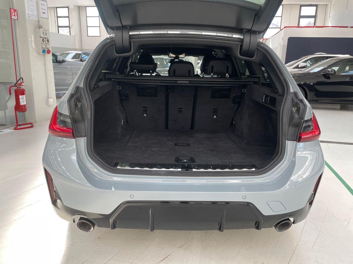 BMW Serie 3 G21 2022 Touring - 320d Touring mhev 48V xdrive MSport Pro auto