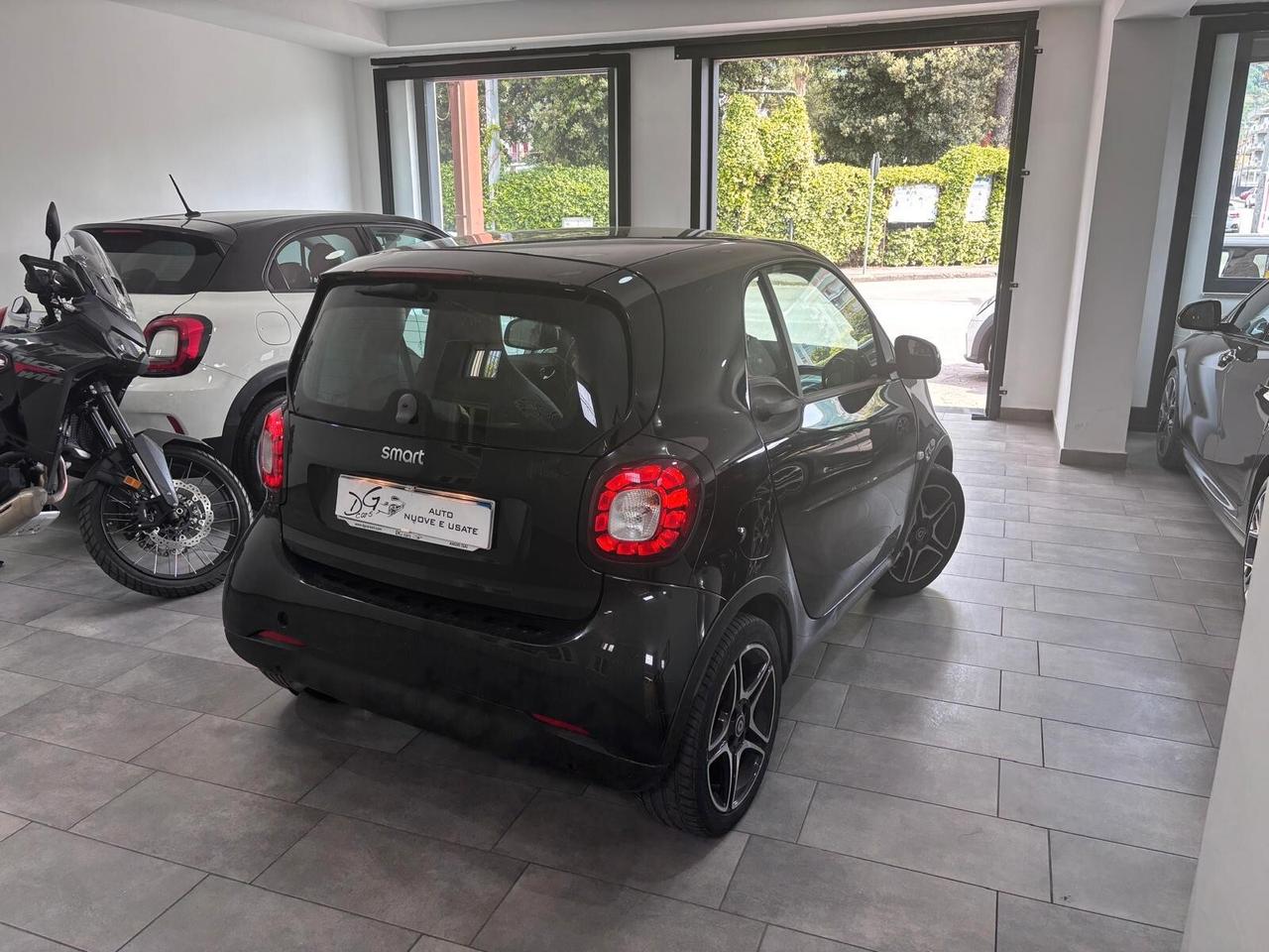 SMART FORTWO 0.9 TWINAMIC TURBO PRIME TETTO-LED