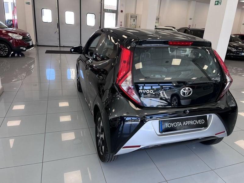 Toyota Aygo Aygo Connect 1.0 VVT-i 72 CV 5 porte x-fun