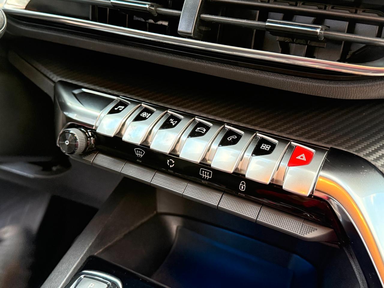 Peugeot 3008 BlueHDi 130 LED NAVI CAMERA - 2021