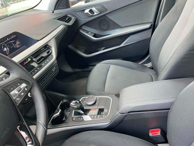 BMW 118 d 5p. Business Advantage